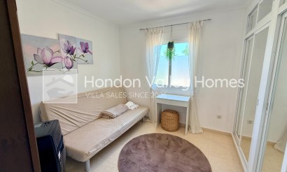 Wiederverkauf - Villa - Hondón de las Nieves