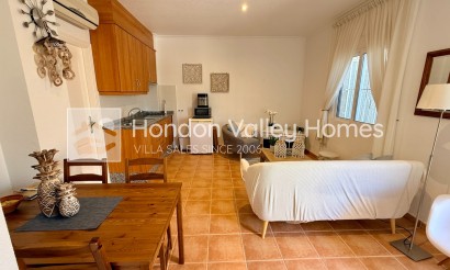 Wiederverkauf - Villa - Hondón de las Nieves
