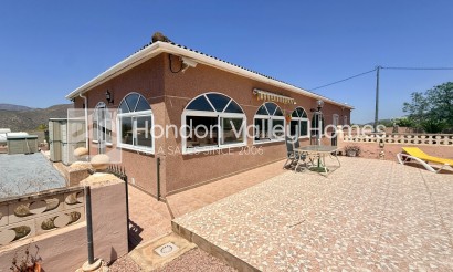 Wiederverkauf - Villa - Hondón de los Fráiles