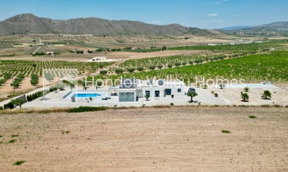 Resale - Villa - Canada de la Lena