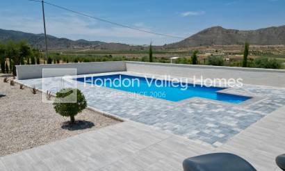 Resale - Villa - Canada de la Lena