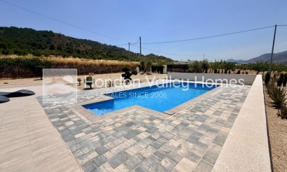 Resale - Villa - Canada de la Lena