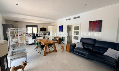Resale - Villa - Canada de la Lena