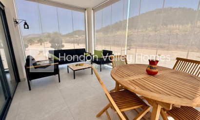 Resale - Villa - Canada de la Lena