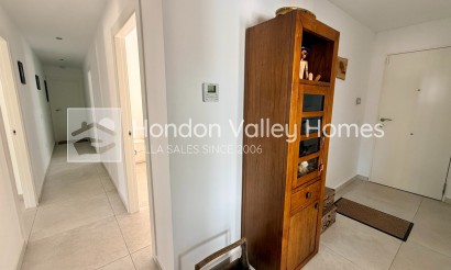 Resale - Villa - Canada de la Lena