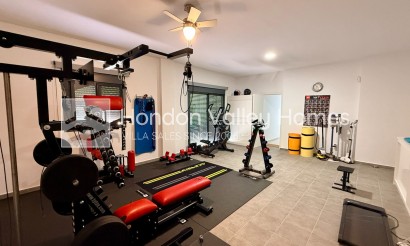 Resale - Villa - Canada de la Lena