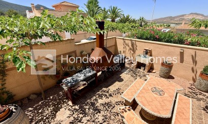 Resale - Villa - Hondón de las Nieves