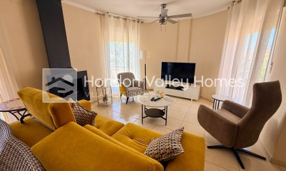 Resale - Villa - Hondón de las Nieves