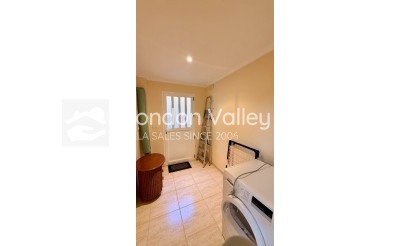 Resale - Villa - Hondón de las Nieves