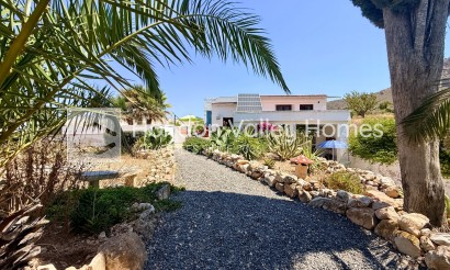 Resale - Cave - Algueña