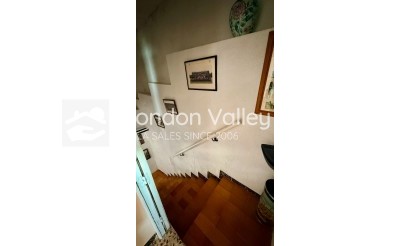 Resale - Cave - Algueña