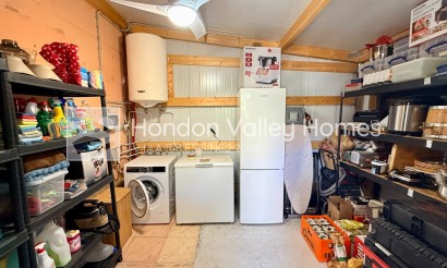 Resale - Villa - La Romana