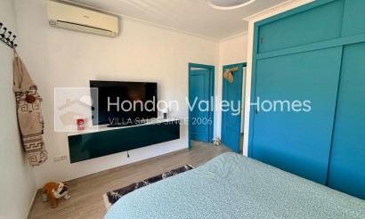 Resale - Villa - La Romana
