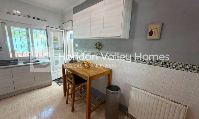 Rynek wtórny - Detached Villa - Montesinos - La Herrada