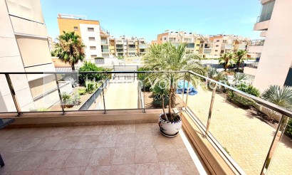 Revente - Appartement - Orihuela Costa - La Zenia