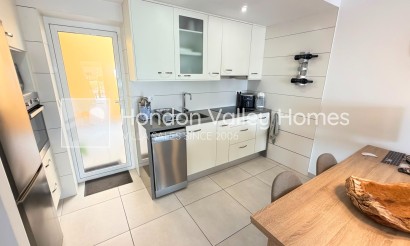 Wiederverkauf - Wohnung - Torrevieja - Aguas Nuevas