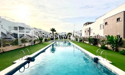 Wiederverkauf - Wohnung - Torrevieja - Aguas Nuevas