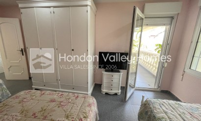 Rynek wtórny - Villa - Orihuela Costa - Cabo Roig