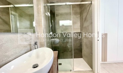 Resale - Villa - Benijofar