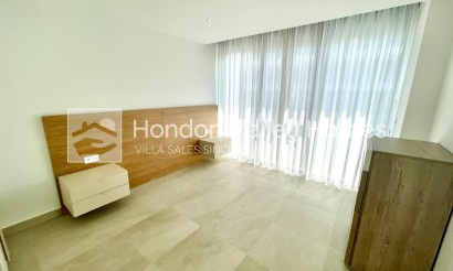 Resale - Villa - Benijofar