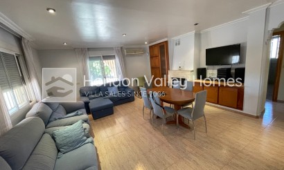 Resale - Villa - Crevillente