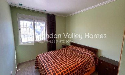 Resale - Villa - Crevillente