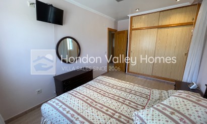 Resale - Villa - Crevillente