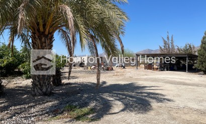 Resale - Villa - Crevillente