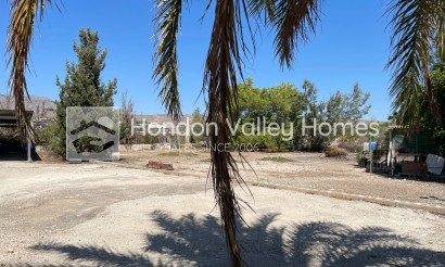 Resale - Villa - Crevillente