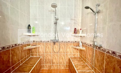 Resale - Finca / Country Property - Crevillente
