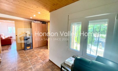 Resale - Finca / Country Property - Crevillente