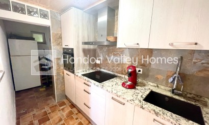 Resale - Finca / Country Property - Crevillente