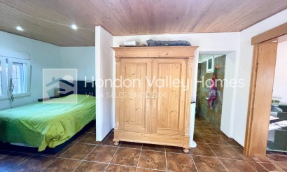 Resale - Finca / Country Property - Crevillente