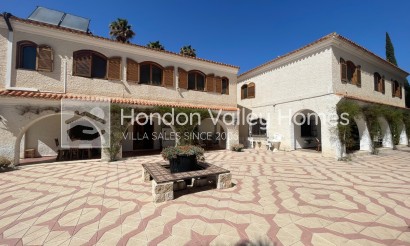 Rynek wtórny - Finca / Country Property - Elda