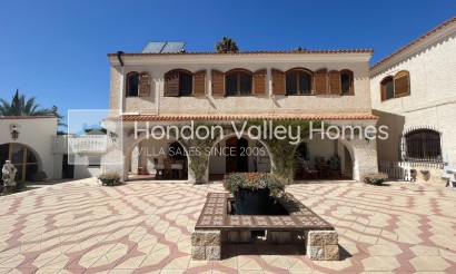 Rynek wtórny - Finca / Country Property - Elda