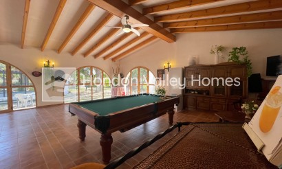 Rynek wtórny - Finca / Country Property - Elda