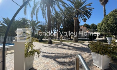 Rynek wtórny - Finca / Country Property - Elda