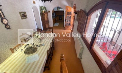 Rynek wtórny - Finca / Country Property - Elda