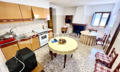 Resale - Villa - La Romana - Villas de la Romana