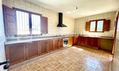 Resale - Villa - Catral