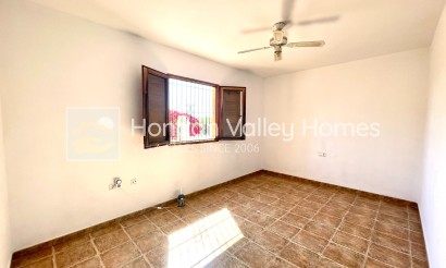 Resale - Villa - Catral