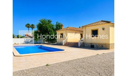 Resale - Villa - Catral