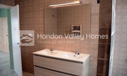 Herverkoop - Finca / Country Property - Macisvenda