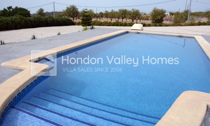 Herverkoop - Finca / Country Property - Macisvenda