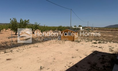 Resale - Villa - Pinoso