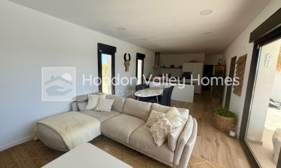 Resale - Villa - Pinoso