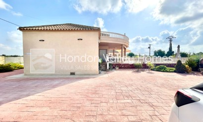Resale - Villa - Catral