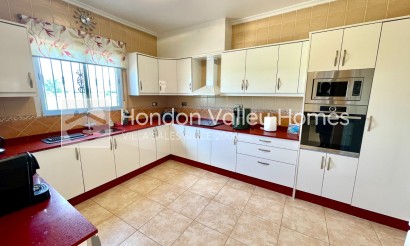 Resale - Villa - Catral