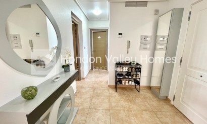 Resale - Villa - Catral