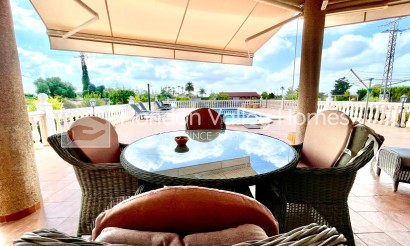 Resale - Villa - Catral
